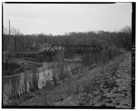 Hill Creek Bridge, Spanning Hill Creek at State Route 100