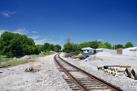 Christopher-RR-tracks-il