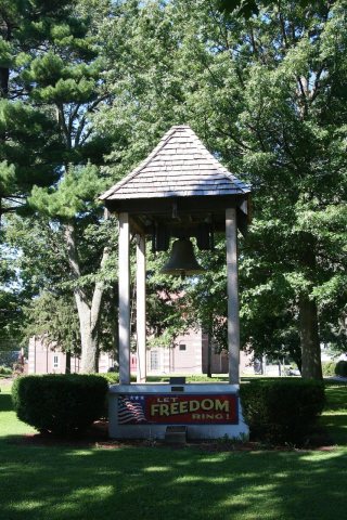 Mt. Morris, IL Illinois Freedom Bell 02