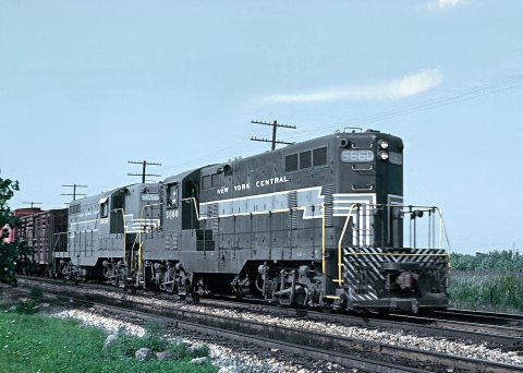 4 Roger Puta New York Central Photos