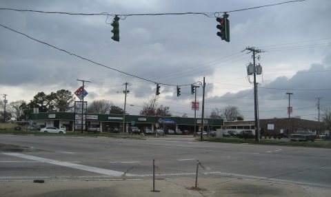 EstelleStripMallLouisiana