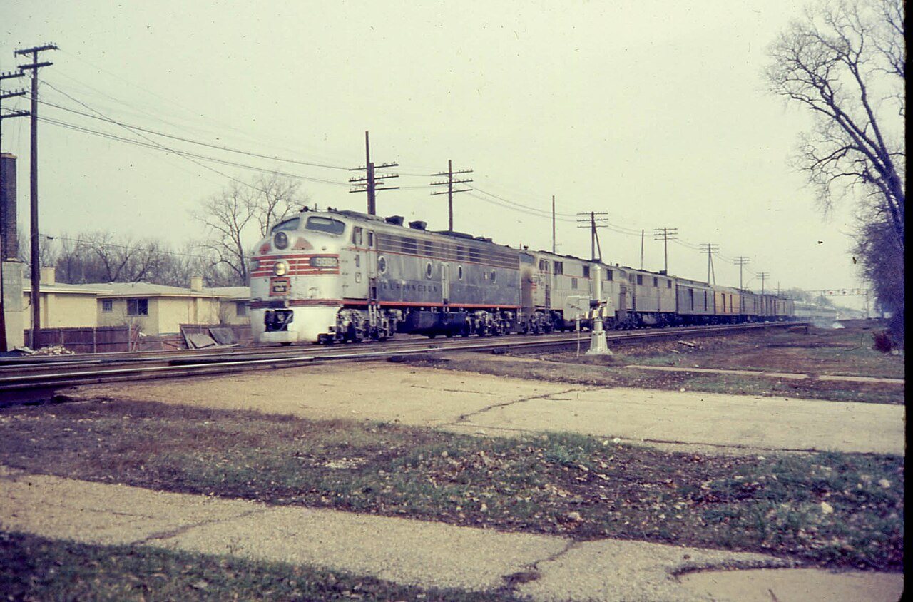 CB&Q Nebraska Zephyr & Kansas City Zephyr @ Riverside, IL-3