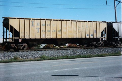 Covered Hopper, Illinois Terminal