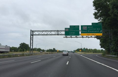 2016-07-04 08 31 36 View south along the inner loop of the Capital Beltway (Interstate 95 and Interstate 495) at Exit 1…