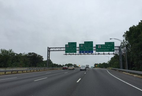 2016-07-04 08 36 27 View south along the inner loop of the Capital Beltway (Interstate 95 and Interstate 495) at Exit 1…
