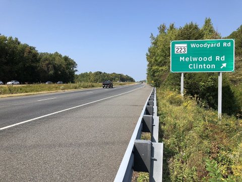 2019-10-01 11 07 57 View north along Maryland State Route 4 (Pennsylvania Avenue) at the exit for Maryland State Route …