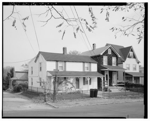 19 Winters Lane (House), 19 Winters Lane