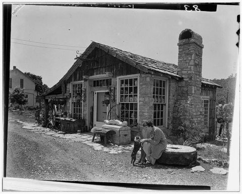 McQuire Antique Shop, U.S. Route 67