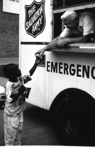 FEMA - 1459 - Photograph by Liz Roll taken on 07-01-1993 in Illinois