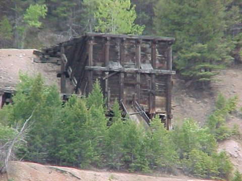 Old Mining Structure By Basin Monatna