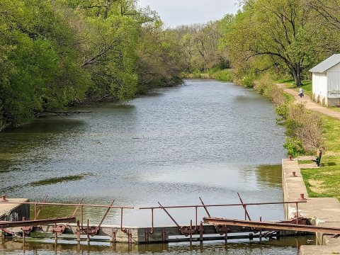 Hennepin Canal, from the bridge on East 2nd Street in