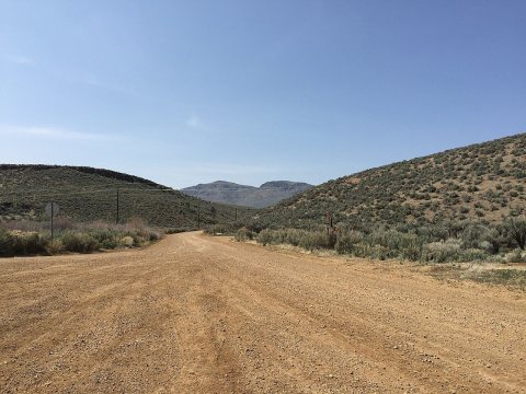 2015-04-20 14 25 58 View north along Main Street from the junction with Midas Road (Elko County Route 724) in