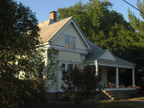 Pearl and Bess Meyer House in