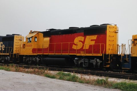 Santa Fe ATSF 3669 (GP39-2)