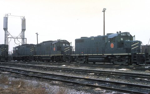 Missouri Pacific 476 (GP18) on Alco trucks at CCI Yard Center, Dolton, IL on December 22, 1969