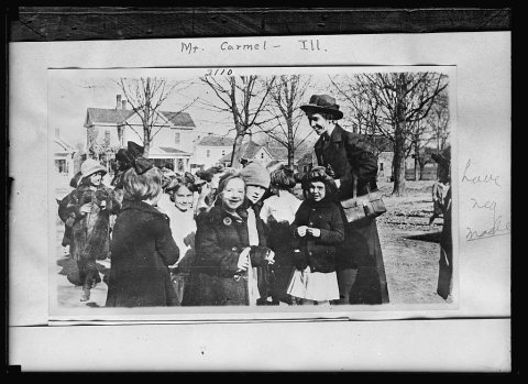 Among friends at recess time