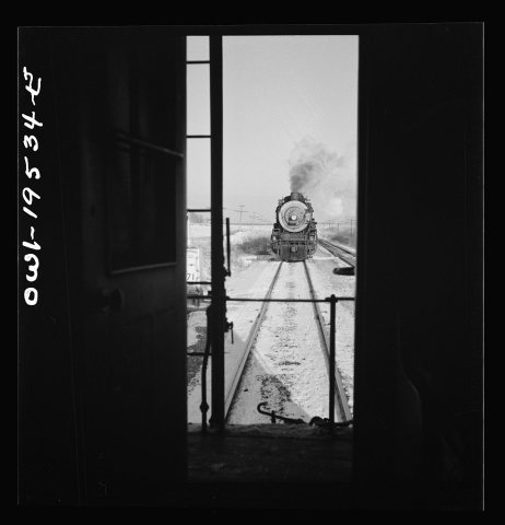 Chillicothe (vicinity), Illinois. Leaving the helper engine behind, eight miles west of Chillicothe on the Atchison, To…