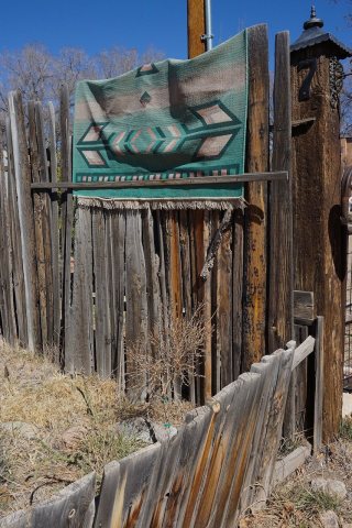 Los Cerrillos fence