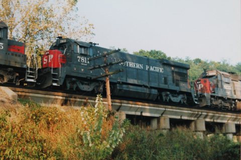 Southern Pacific SP 7811 (B30-7)