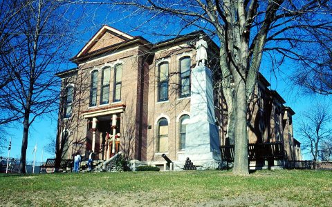 BondCountyCourthouse GreenvilleIL