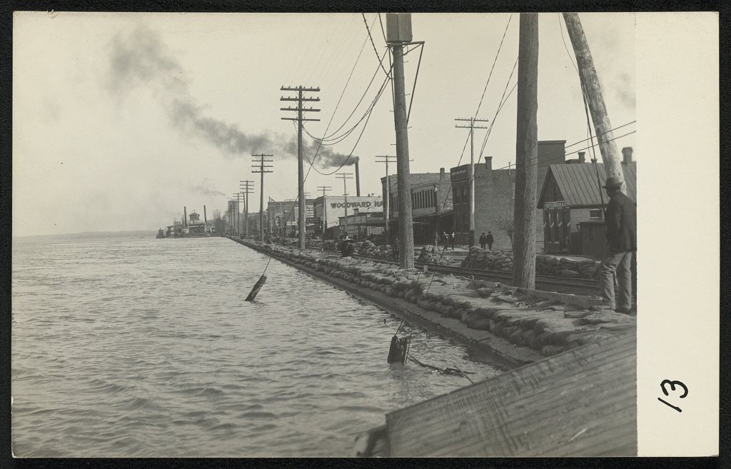 Flood views: View of a shoreline