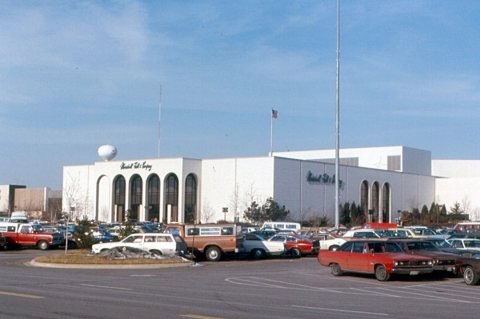 Rockford - Marshall Field at CherryVale (1976)