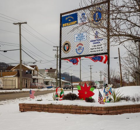 Sign welcoming visitors to Brilliant Ohio, winter season