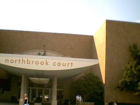 NorthbrookCourtEntrance