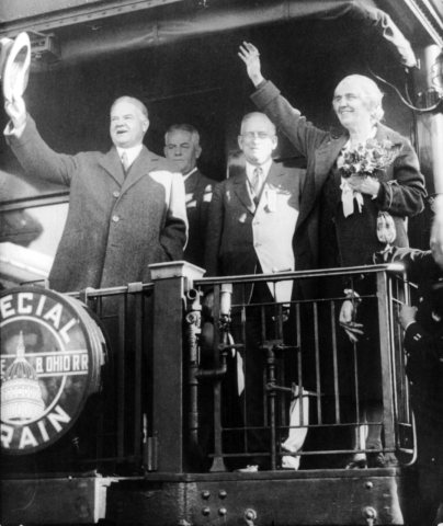 President & Mrs Hoover in Belvidere IL cph.3b12319