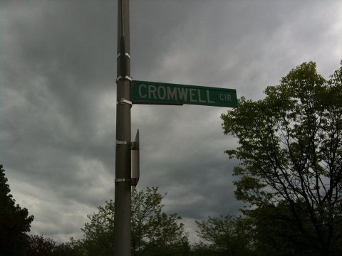 Cromwell circle street sign