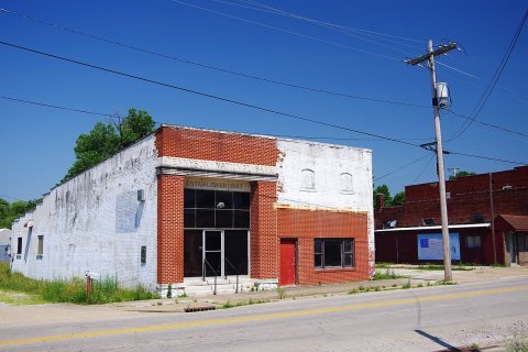 Tennyson-National-Bank-building-in