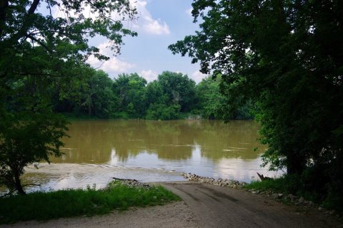 Hazleton-White-River-in