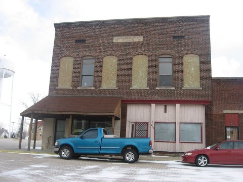 Plumb Lodge in