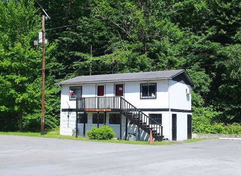 St-Charles-Town-Hall-va
