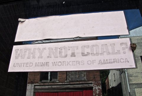 UMWA-sign-st-charles-va