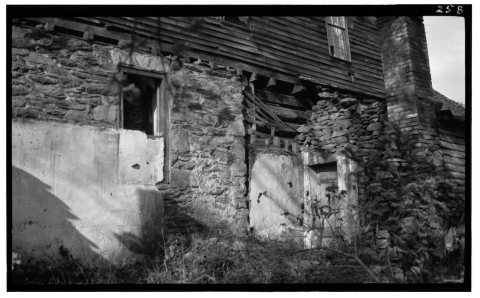 Watts Ashby Tavern, State Routes 759 and 701