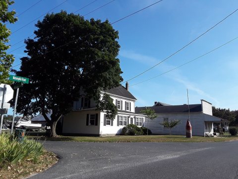 Small commercial district in Modest Town