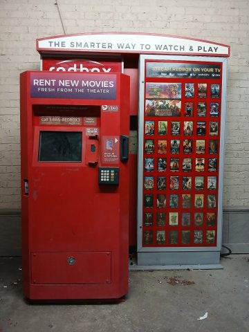 Redbox at 7-Eleven