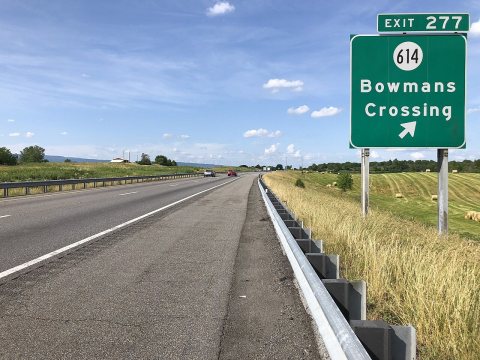 2019-06-06 16 46 42 View north along Interstate 81 at Exit 277 (Virginia State Route 614, Bowmans Crossing) in