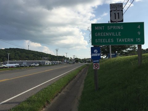 2016-05-27 18 30 03 View south along Lee Highway (U.S. Route 11) near Virginia State Secondary Route 1402 (1st Street) …