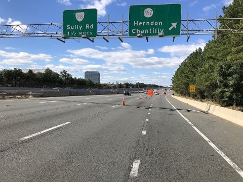 2018-10-24 13 09 43 View west along Virginia State Route 267 (Dulles Toll Road) at Exit 10 (Virginia State Route 657, H…