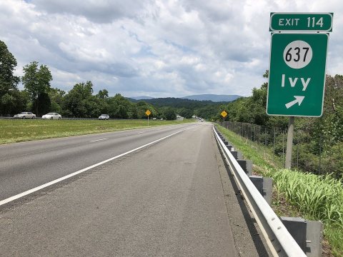 2019-06-06 12 29 01 View west along Interstate 64 at Exit 114 (Virginia State Route 637, Ivy) in