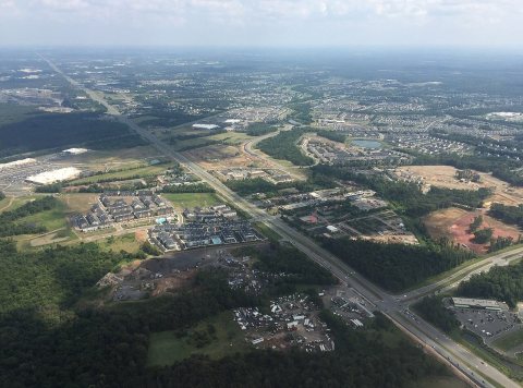 2016-07-31 14 54 37 View east along U.S. Route 50 (John Mosby Highway) through South Riding and Arcola in Loudoun Count…