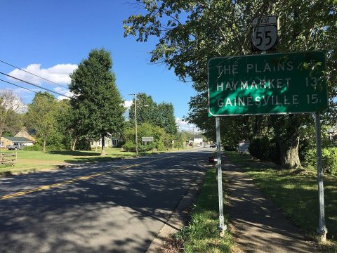 2016-10-03 15 55 56 View east along Virginia State Route 55 (Main Street) at Melody Lane in