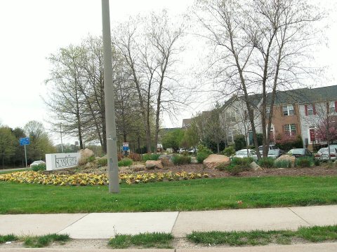 Kingstowne, VA, seen from my car