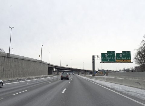 2016-01-22 08 46 48 View south along the outer loop of the Capital Beltway (Interstate 495) at Exit 54 (Virginia State …