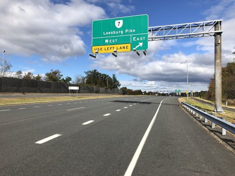 2018-10-29 14 09 09 View north along Virginia State Route 286 (Fairfax County Parkway) at the exit for Virginia State R…