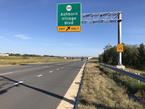 2019-09-20 16 48 56 View east along Virginia State Route 7 (Harry Byrd Highway) at the exit for Virginia State Route 20…