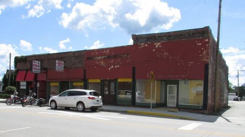 Third St 19-08-23 043