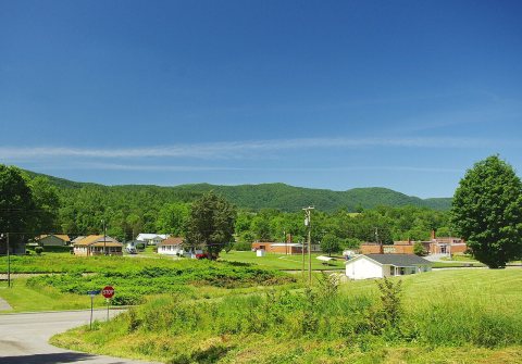 Dryden-houses-va